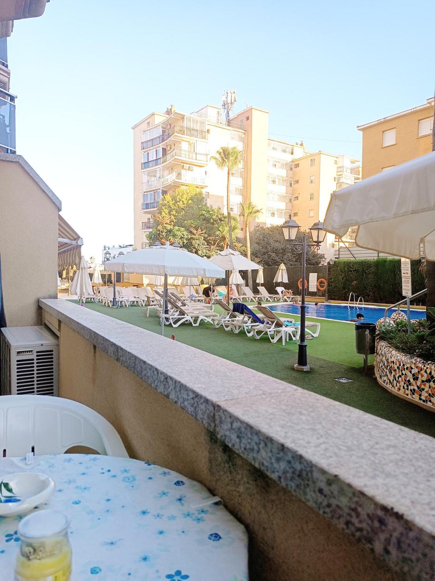 Fuengirola Apartamento Vacacional Mediterraneo Real 外观 照片